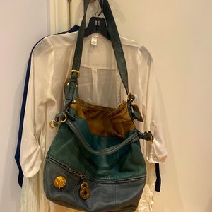 Steve Madden tri-color purse, leather, deep, compartments